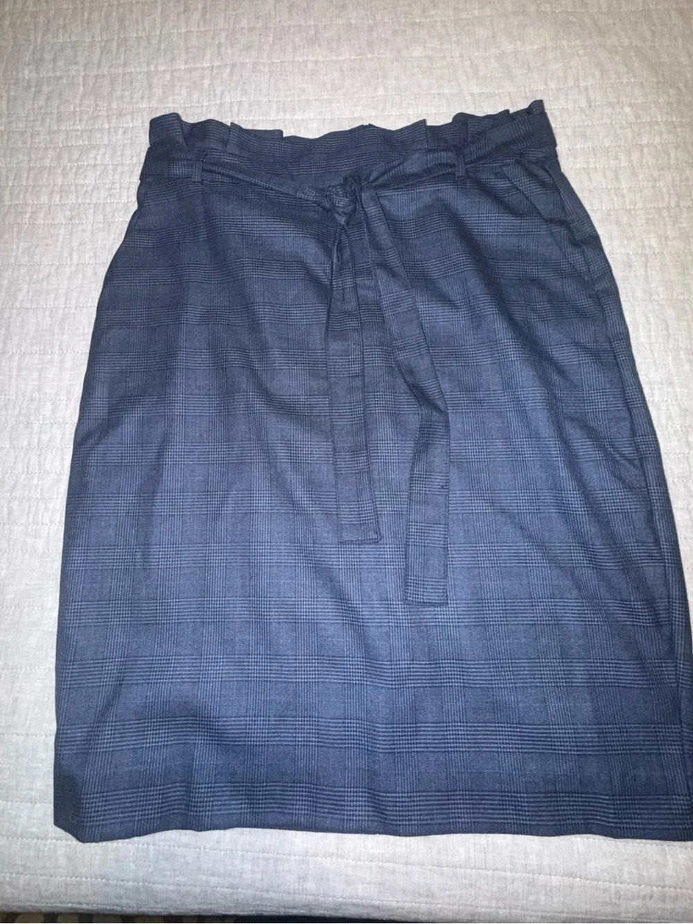 Banana Republic Blue Plaid Pencil Skirt with Waist Tie, Size 8P